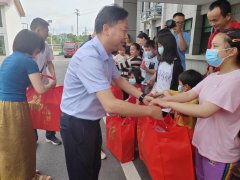 润心伴成长、同心护未来 ---醴陵市民政局、醴陵市慈善会联合开展“六一”儿